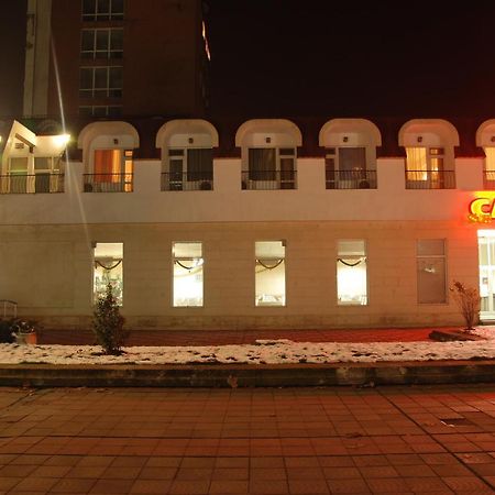 Hotel Ogosta มอนตานา ภายนอก รูปภาพ